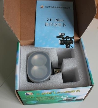 Mua Đèn Led Video Zifon ZF-2000 giá rẻ tại Hiphukien.com
